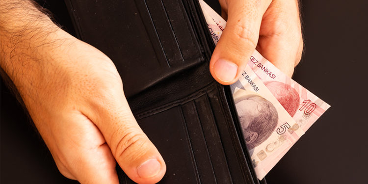 Memur-Sen: Türkiye'de 4 kişilik bir ailenin açlık sınırı 2 bin 851 TL, yoksulluk sınırı 8 bin 135 TL