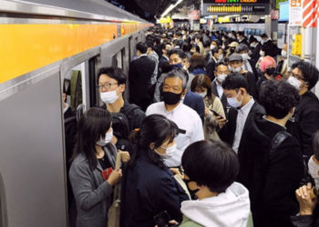 2020 Olimpiyatları'nın açılışının ikinci haftasında Tokyo'da en yüksek günlük Kovid-19 vakası tespit edildi