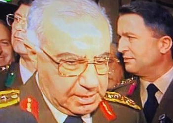 "28 Şubat’ın Genelkurmay Başkanı Karadayı’nın özel kalemi Hulusi Akar’dı"