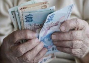 4 milyon memur ve 2 milyon memur emeklisi hayal kırıklığına uğradı