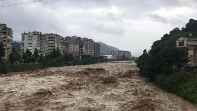 5 il için 'çok kuvvetli' sağanak yağış uyarısı