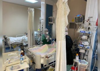 80 yaşındaki yoğun bakım hastası: Hastanelere düşmemek için herkes aşısını olsun