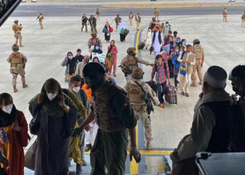 9 bin insan Afganistan’dan tahliye edildi