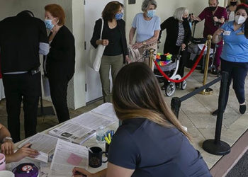 ABD, çalışanları aşı yaptırmayan bakımevlerine fon vermeyi kesecek