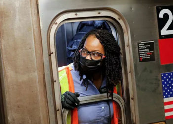 ABD'de son 24 saatte Kovid-19 nedeniyle 1154 kişi hayatını kaybetti