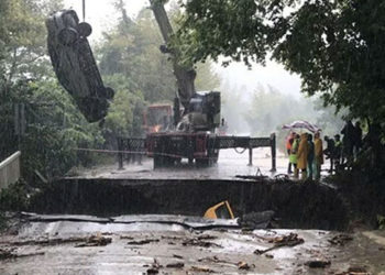 AFAD: Kastamonu'da selde 6 kişi hayatını kaybetti, 11 valilik teyakkuza geçirildi