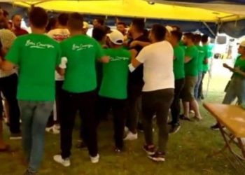 AKP Gen&ccedil;lik Kolları &uuml;yelerinin Milas'ta g&ouml;n&uuml;ll&uuml;lere saldırdığı iddia edildi