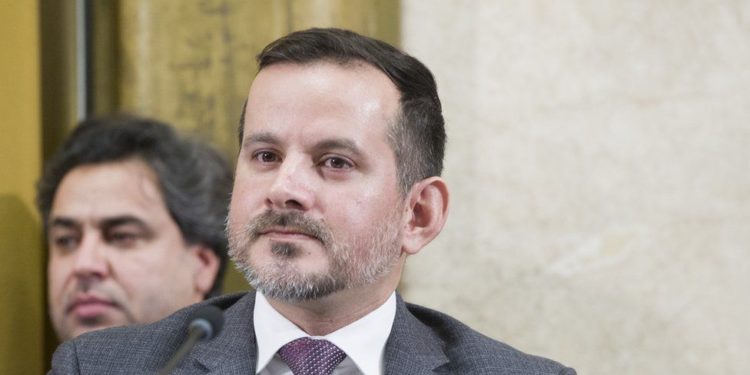 Afganistan Merkez Bankası Başkanı: ABD çok hızlı çekildi, planlamak için vakit olmadı