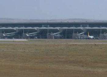 Afganistan'dan tahliye edilen TSK personelini taşıyan ikinci uçak da Ankara Esenboğa Havalimanı'na indi