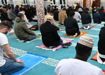 Alman Müslümanlar demokrasiden daha fazla memnun