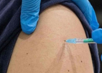 Almanya'da bir hemşirenin 8 binden fazla kişiye salin solüsyonu enjekte ettiği ortaya çıktı