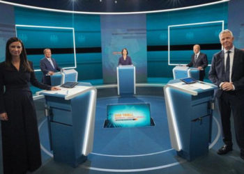 Almanya'da üç siyasi partinin adayı televizyonda karşı karşıya geldi