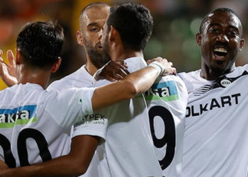 Altay Süper Lig'e iyi başladı