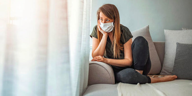 Araştırma: İki doz olan kişiler, Delta varyantına yakalandığında aşısızlar kadar virüs taşıyabilir