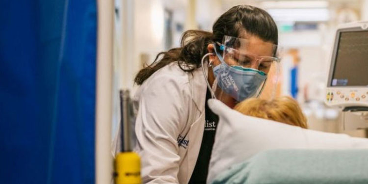 Avrupa Birliği, ABD vatandaşlarına seyahat kısıtlaması tavsiyesinde bulundu