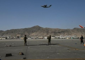 Avustralya Başbakanı: Hamid Karzai Uluslararası Havalimanı dışındaki vatandaşlarımıza yardımcı olamıyoruz