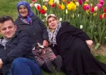 Aşı olmamışlardı; aynı aileden 3 kişi Koronavirüs nedeniyle yaşamını yitirdi