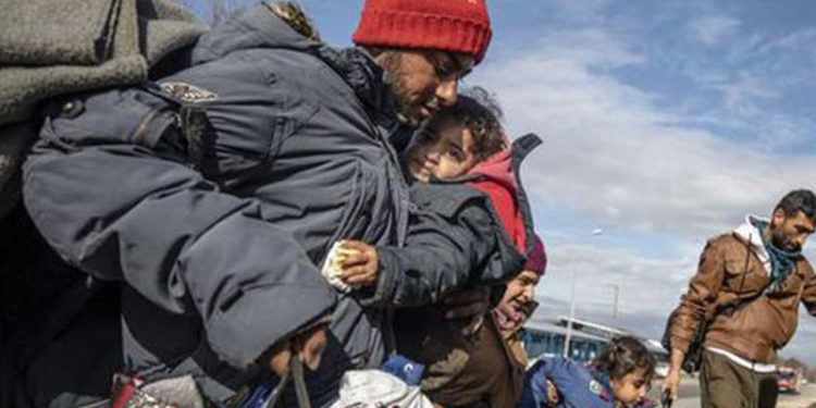 BM: Yarım milyon Afgan topraklarını terk edebilir