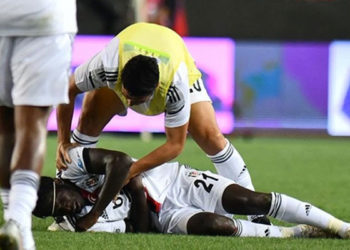 Beşiktaş'tan N'Sakala'nın sağlık durumuna ilişkin açıklama: Oyuncumuzun genel durumu iyi ve bilinci açık