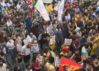 Binlerce kişi Taksim’den haykırdı: Faşizme karşı omuz omuza