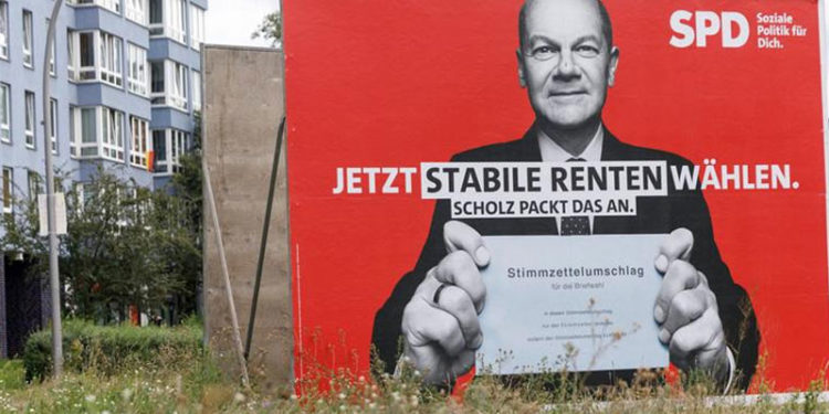 Birlik Partileri ile SPD arasındaki makas daralıyor