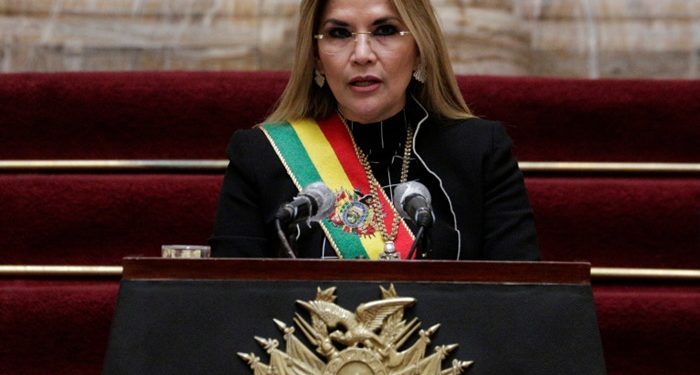 Bolivya’da eski geçici Devlet Başkanı intihar girişiminde bulundu