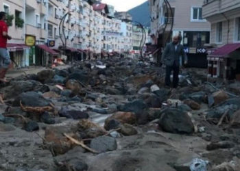 Bozkurt'ta esnaf fatura erteleme ve kredi desteği yerine yardım istiyor