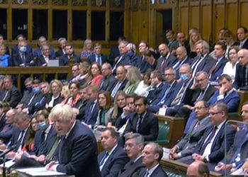 Britanya Başbakanı Johnson: ABD çıktıktan sonra Afganistan'da kalamazdık