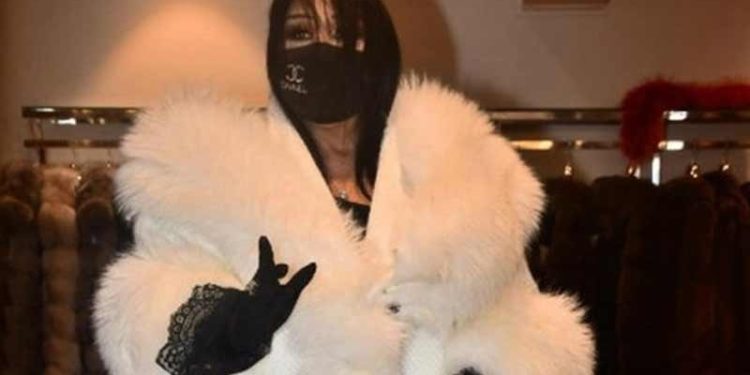 Bülent Ersoy'un ekibinin PCR testi sahte çıktı