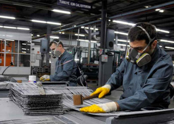 CHP'li Tekin: Acil bir düzenleme yapılmazsa milyonlarca işçi emekli olamayacak