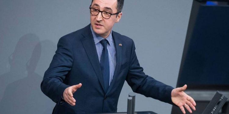 Cem Özdemir: Erdoğan’ın, Almanya’daki Osmanen Germania suç örgütüyle bağlantısı var
