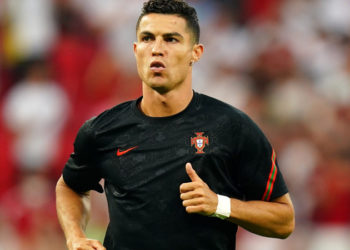 Cristiano Ronaldo resmen Manchester United'da!