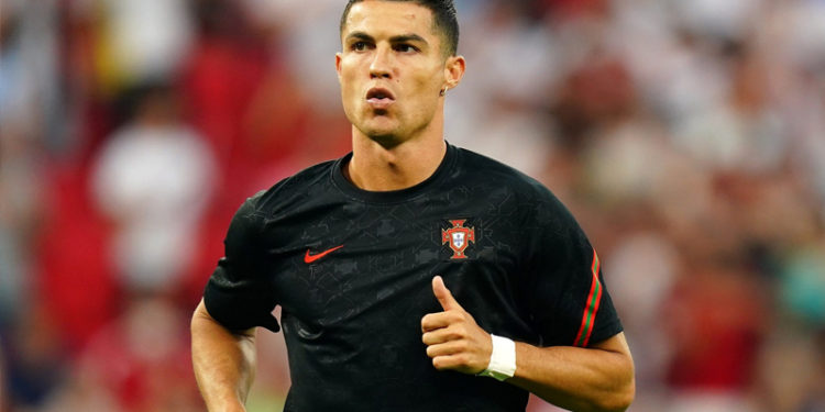 Cristiano Ronaldo resmen Manchester United'da!