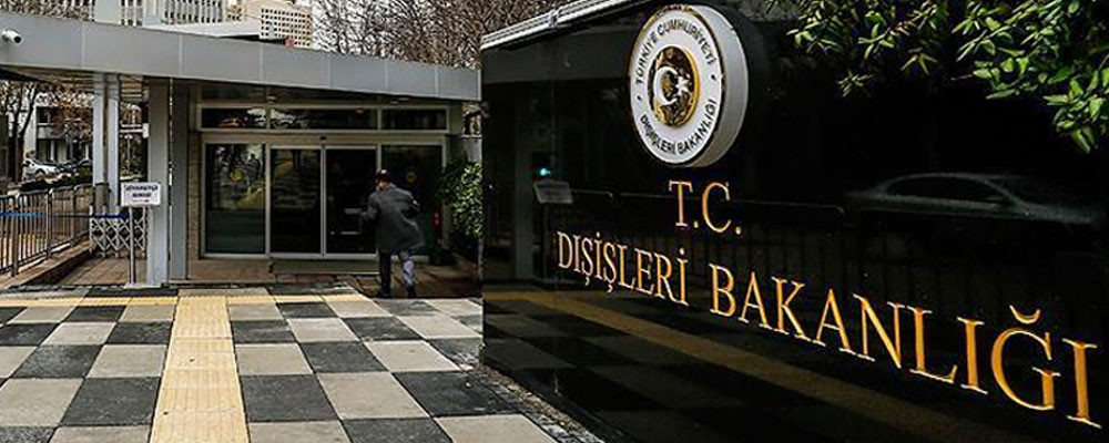 Dışişleri Bakanlığı'ndan ABD'nin 'Göçmen Kabul Programı'na tepki: Türkiye olarak ABD'nin sorumsuz ve ülkemize danışmadan aldığı kararı kabul etmiyoruz