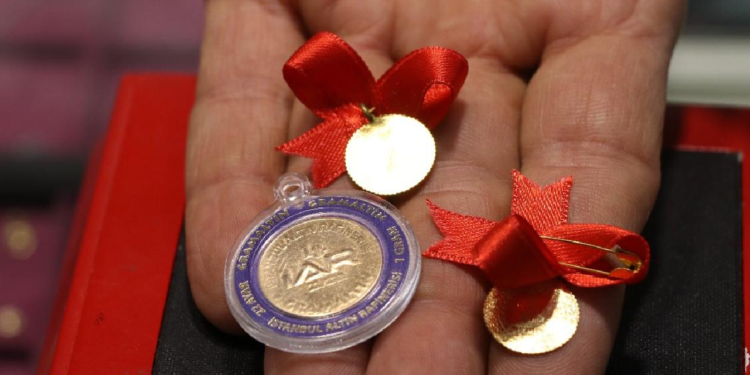 "Daha çok rağbet görüyor": Takıda "yarım gram" dönemi