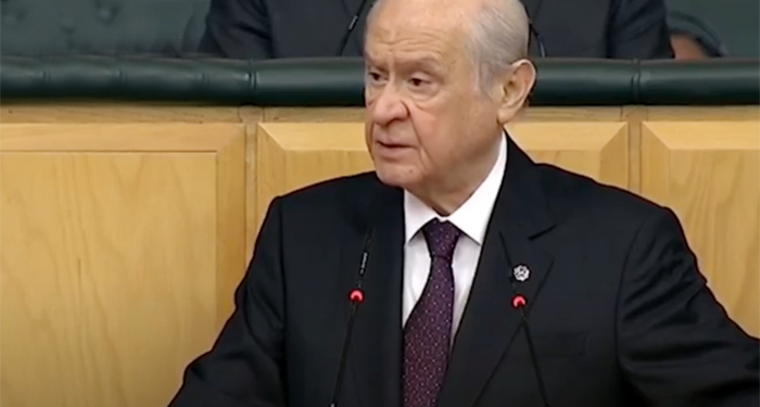 Devlet Bahçeli: Üniversite sınavında baraj puanları düşürülsün