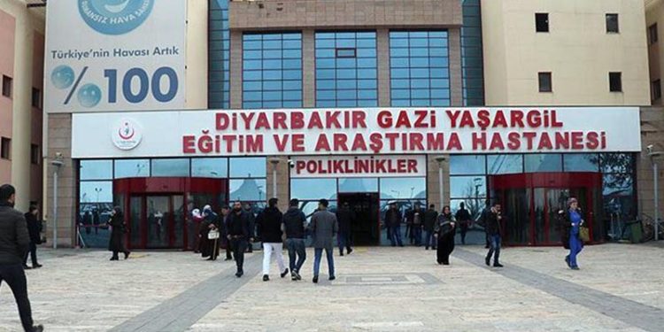 Diyarbakır'da son 24 saat: 14 ölüm, 2 bin yeni vaka