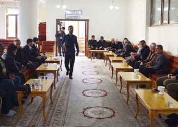 Diyarbakır'da taziyeye katılan aynı aileden 30 kişi Koronavirüs'e yakalandı