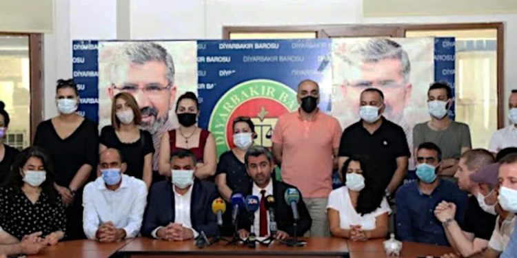 Diyarbakır'daki diş hekimlerinden açıklama: Yeni bir halka sağlığı sorunu oluşuyor