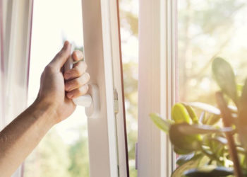 Doç. Dr. Çalışır: Havalandırma, virüsten korunmanın en etkili yolu