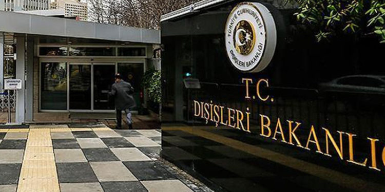 Dışişleri Bakanlığı'ndan ABD'nin 'Göçmen Kabul Programı'na tepki: Türkiye olarak ABD'nin sorumsuz ve ülkemize danışmadan aldığı kararı kabul etmiyoruz