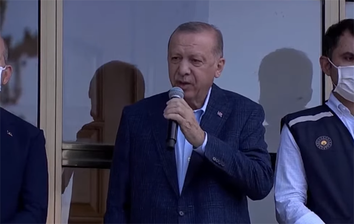 Erdoğan, felaket bölgesinde konuştu: Ülkemizi parlak bir gelecek bekliyor