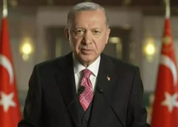 Erdoğan: Müslümanlar insanlığın güvenlik ve geleceği adına sorumluluk üstlenmeli