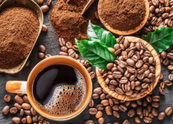 Ertuğrul Özkök: Benim gibi “filtre monşerleri”ne haberim daha da kötü, filtrelik çekirdek kahvenin tonu 5.500 doları geçti