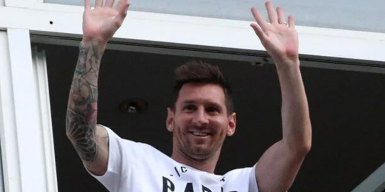 Ertuğrul Özkök: Fenerbahçe artık Messi'yi alabilir ama lüks vergisi ödemek koşuluyla