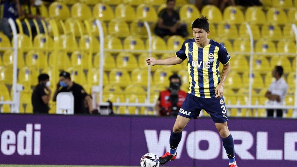 Fenerbahçe'nin yeni transferi Min-jae Kim: Canavar lakabını seviyorum; bu lakabı sürdürebilmek için elimden geleni yapacağım