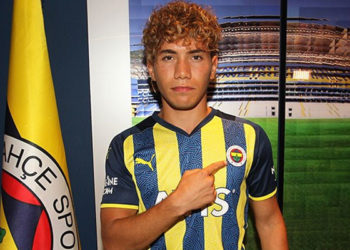 Fenerbahçe, 19 yaşındaki sol bek Çağtay Kurukalıp’ı kadrosuna kattı
