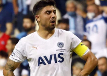 Fenerbahçe, Ozan Tufan'ın Watford'a kiralandığını açıkladı