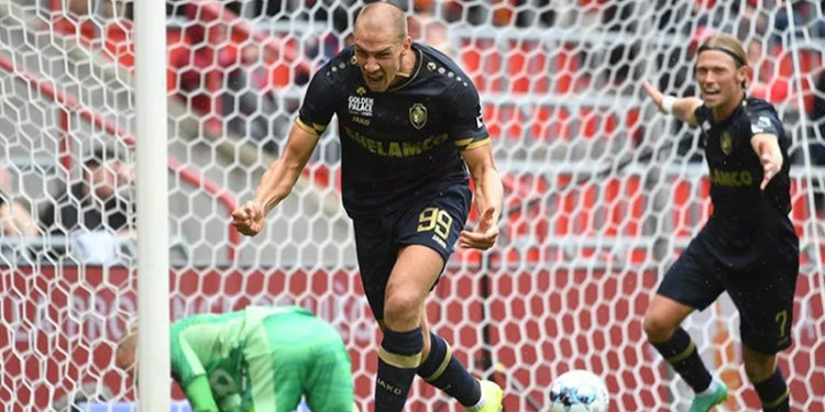 Fenerbahçe'de 23 maçta 5 gol atan Frey, bir maçta 5 gol kaydetti!