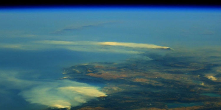 Fransız astronot, Türkiye'deki orman yangınlarının uzaydan görüntüsünü paylaştı